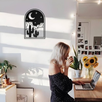 Bohem Çöl Esintisi Kaktüs ve Ay Temalı Metal Duvar Dekoru 