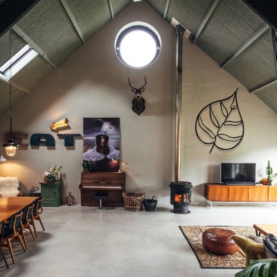 Minimal Yaprak Metal Duvar Tablosu – Modern Yaprak Dekoru