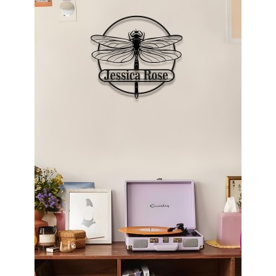 Metal Duvar Dekoru - Kişiye Özel Yelkenkanatlı Monogram, Çiftlik Tabelası, Metal İsim Tabelası, Kapı Askısı, Ev Hediyesi, DRAGONFLY Monogram