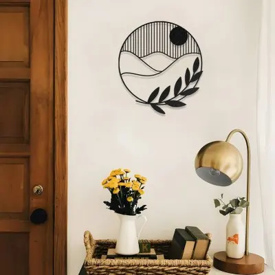 Yuvarlak Formda Minimalist Manzara ve Yaprak Metal Duvar Dekoru Yuvarlak Formda Minimalist Manzara ve Yaprak Metal Duvar Dekoru