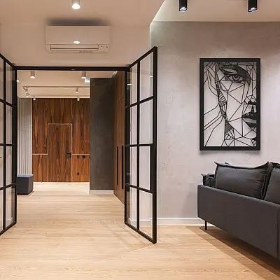 Minimalist Kadın Portre Duvar Oda Ev Aksesuarı Metal Tablo