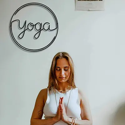 Yoga Yazılı Duvar Oda Ev Aksesuarı Metal Tablo 50x50 cm
