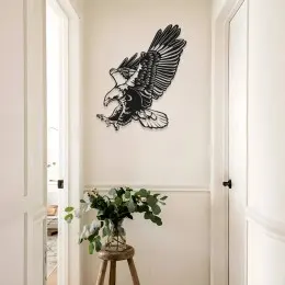 Kartal Metal Duvar Tablosu – Modern Kartal Figürlü Metal Dekor