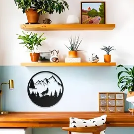 Uluyan Kurt Metal Duvar Dekoru – Doğa Temalı Metal Tablo